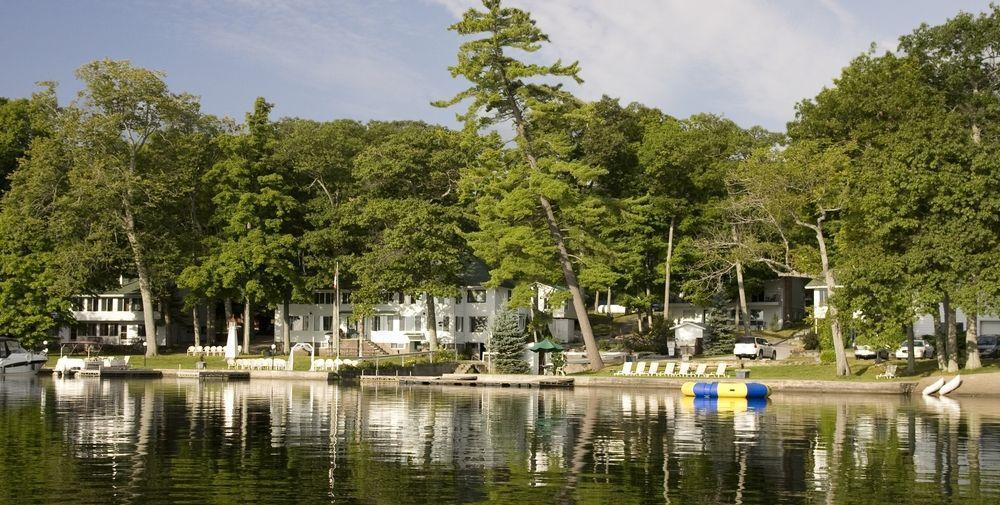 Beachwood Resort Deer Bay 外观 照片